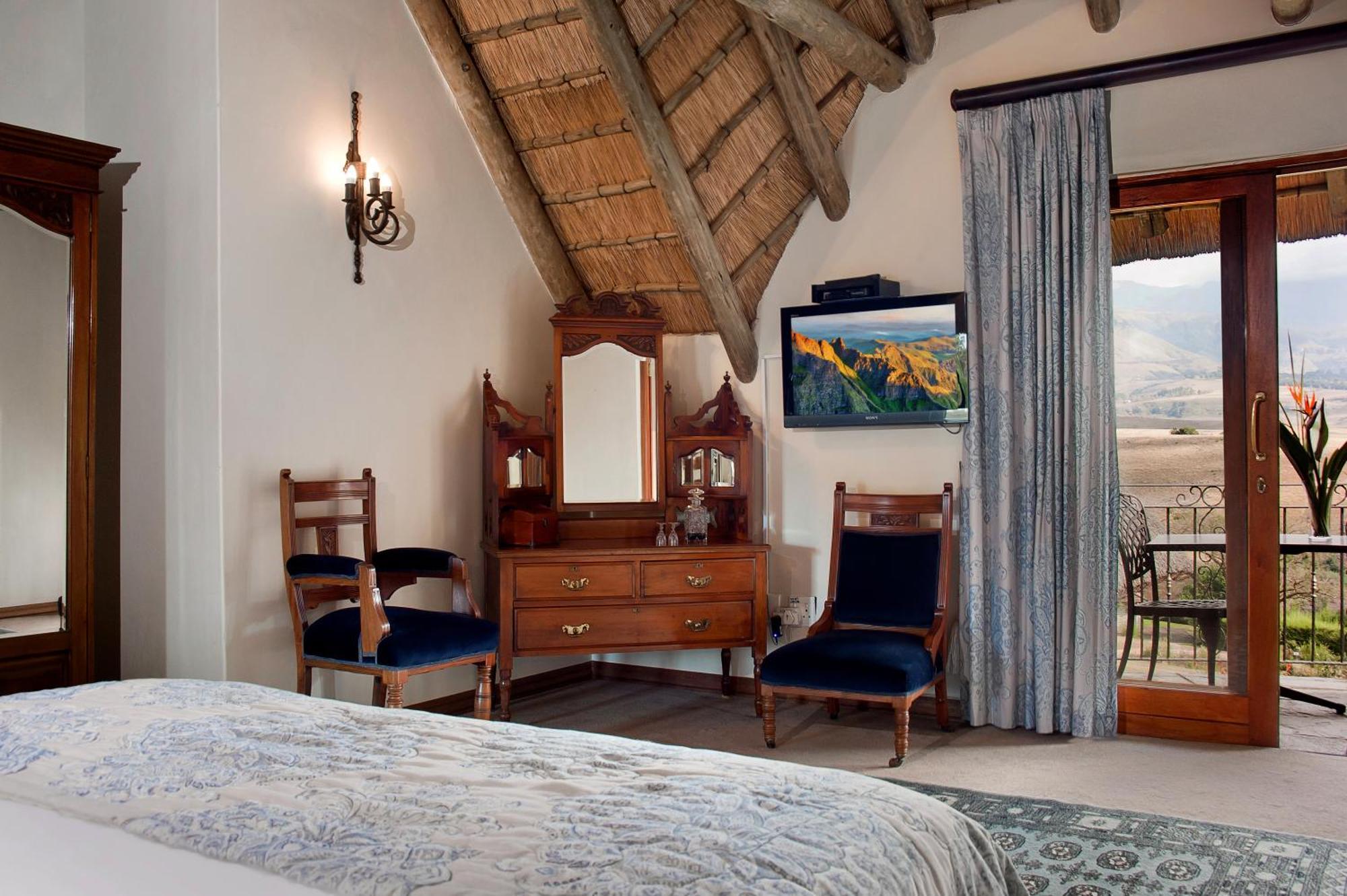 Inkungu Lodge Champagne Valley Екстериор снимка
