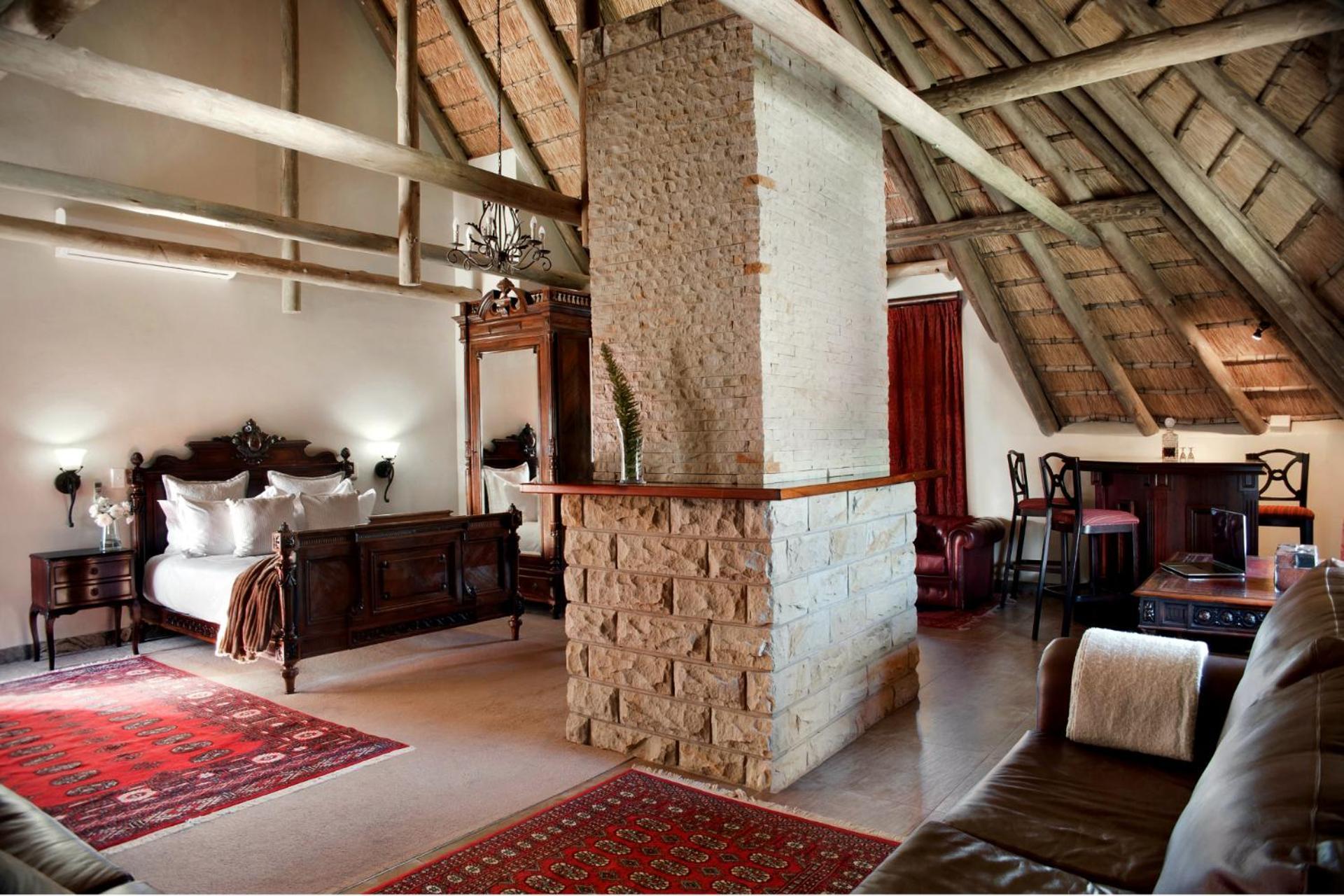 Inkungu Lodge Champagne Valley Екстериор снимка