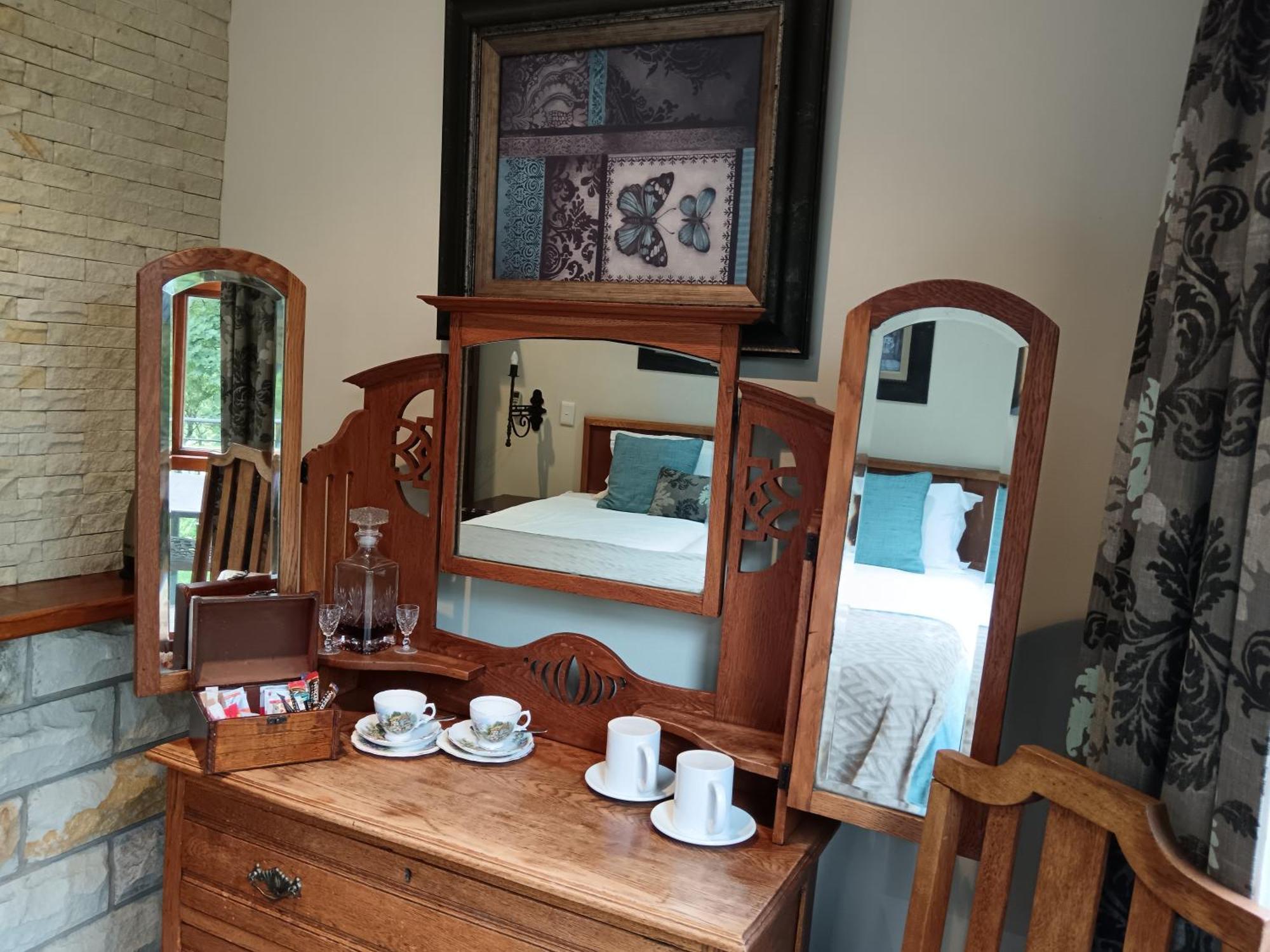 Inkungu Lodge Champagne Valley Екстериор снимка
